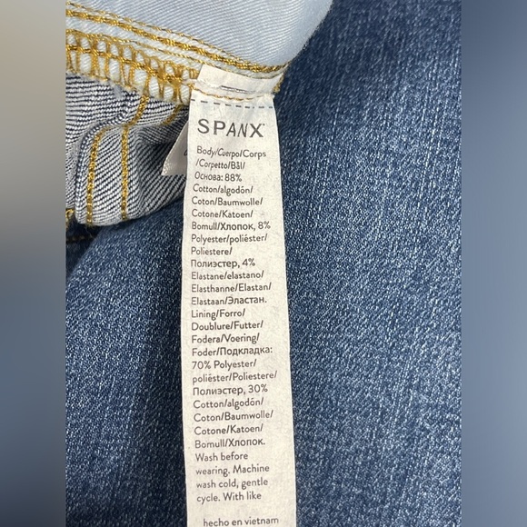 Spanx Everywhere Wide Leg Cropped Denim 20621R Patch Pockets Tummy Control - Picture 7 of 7